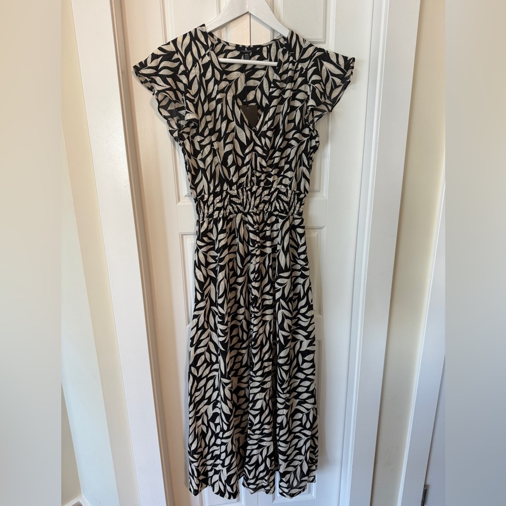 🖤 Jules & Leopold Leaf-Print Midi Dress – Size M (NWT)